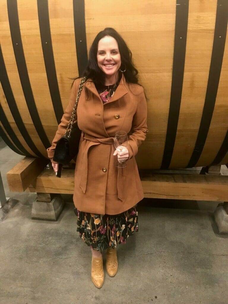 standing, wine barrel