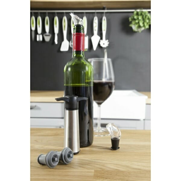 Vacuvin Wine Saver Stainless Steel Gift Set with corkscrew and bottle opener.