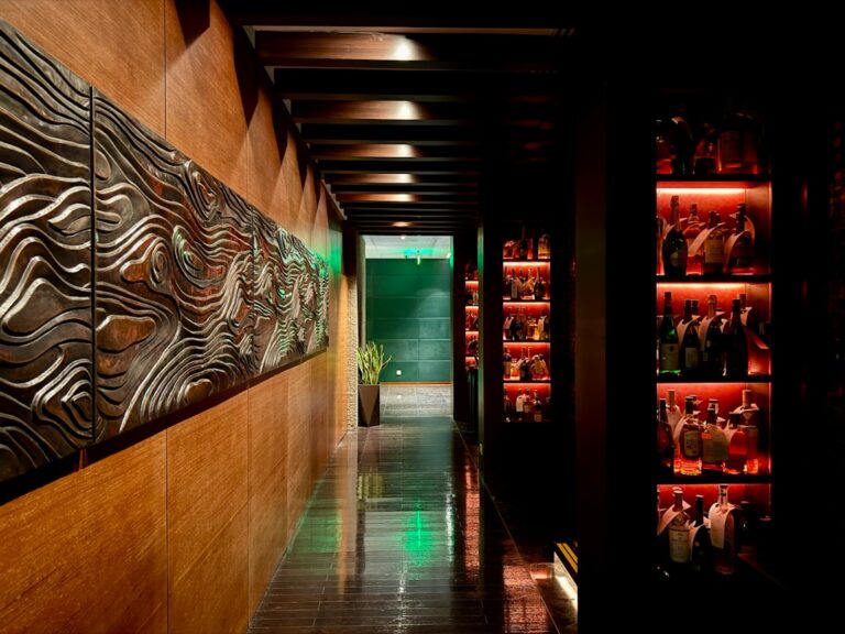 Photo Wine Wall Design